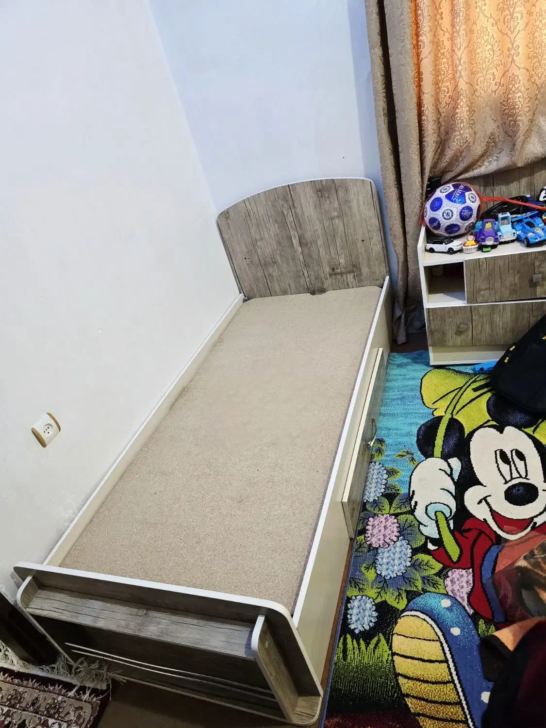 تخت نوجوان|تخت و سرویس خواب|دزفول, |دیوار