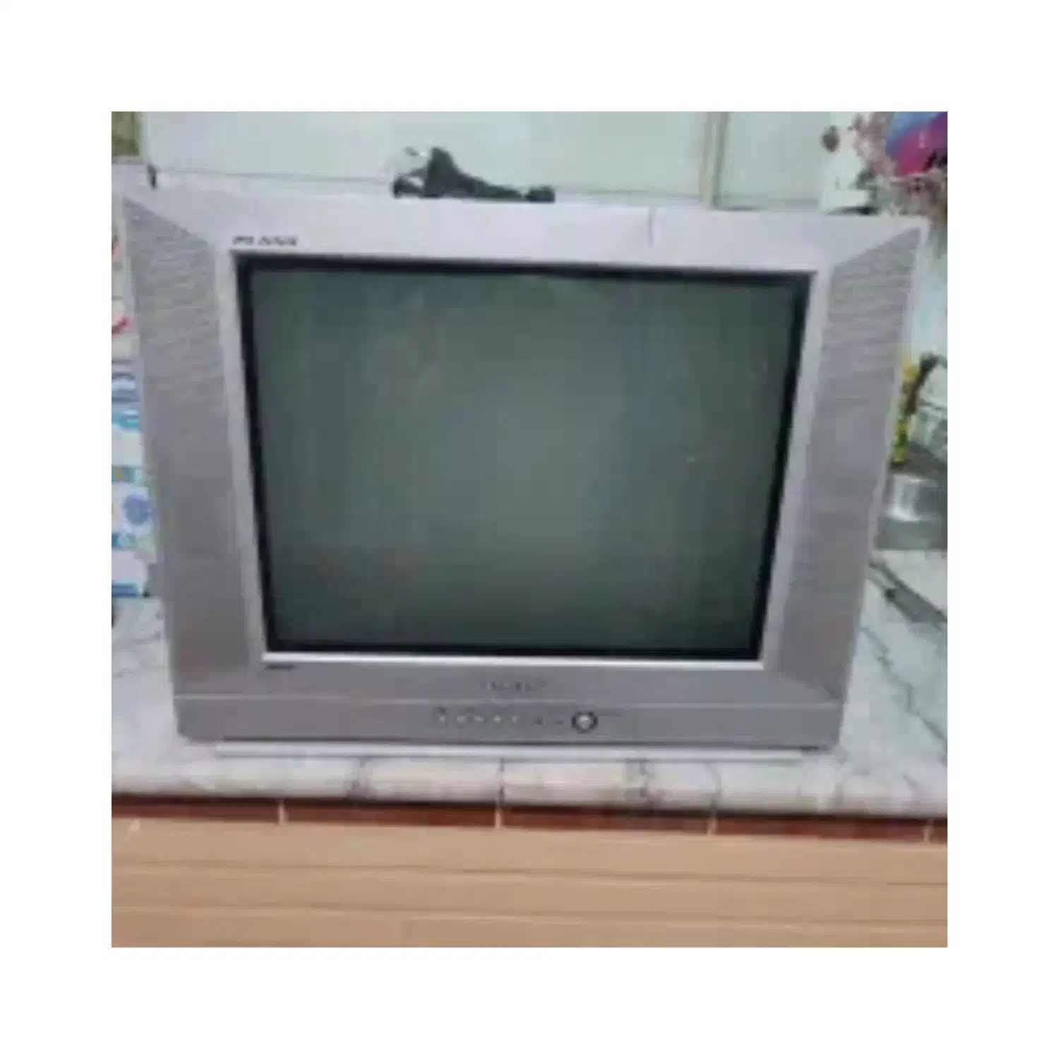 تلویزیون قدیمی|تلویزیون و پروژکتور|قدس, شهرقدس|دیوار