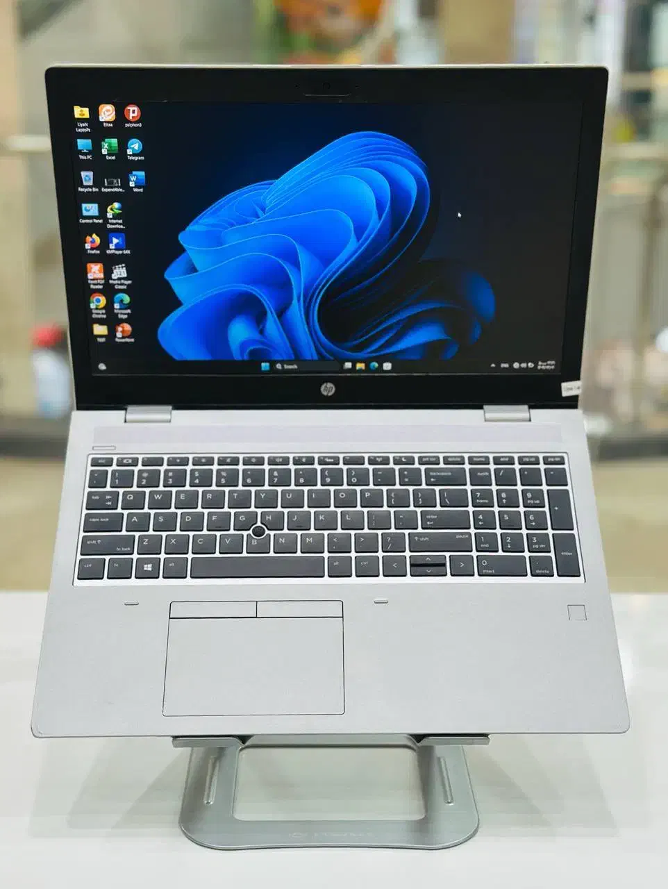 آفر ویژه لپتاپ هشت هسته کف قیمت مشهد|رایانه همراه|مشهد, عامل|دیوار