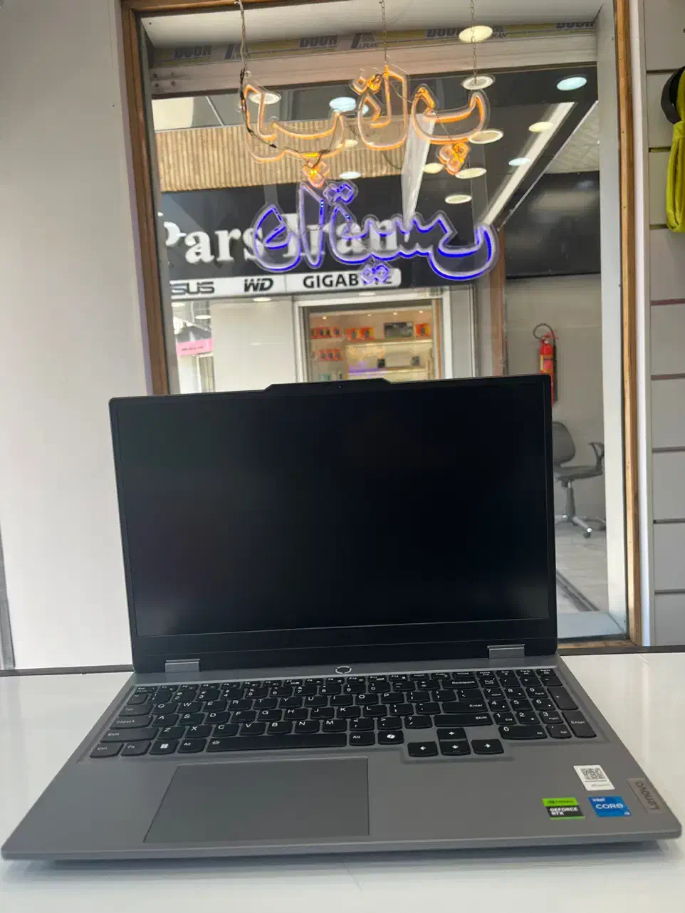 Lenovo Loq|رایانه همراه|شیراز, ملاصدرا|دیوار