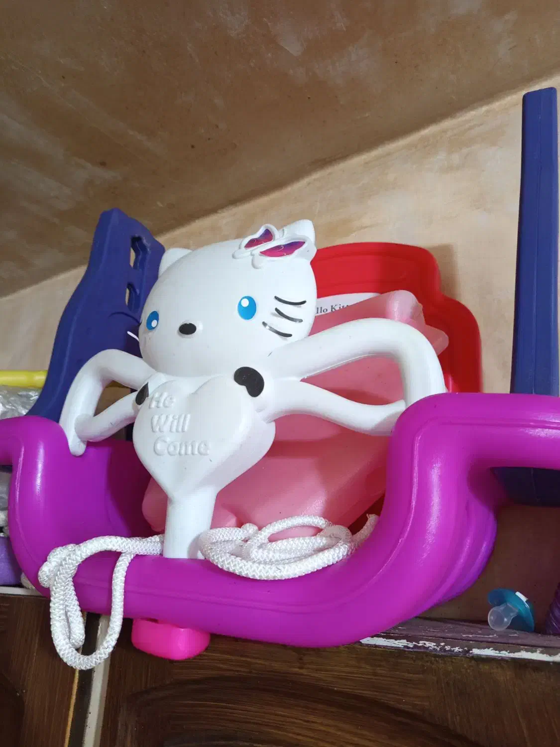 تاب|اسباب‌بازی بچه|باوی, |دیوار