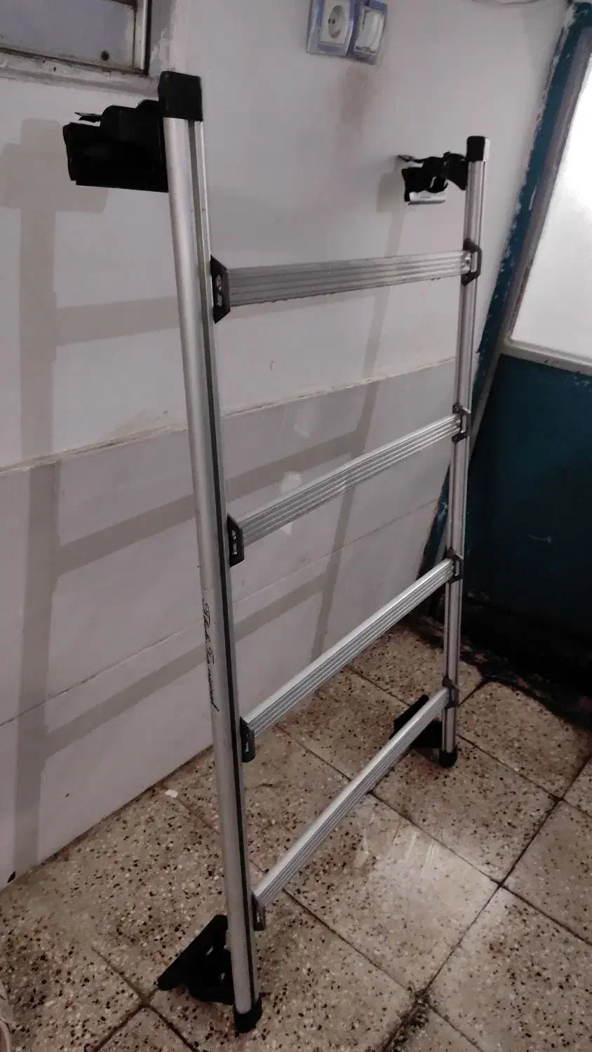 باربند تولی تاپ در حد نو بوق سوتی و۱۰۱۱|قطعات یدکی و لوازم جانبی|مشهد, رده|دیوار