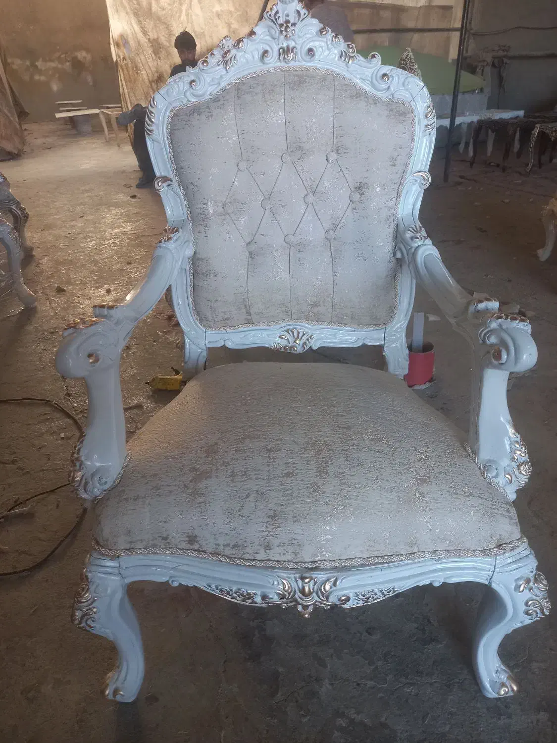 رویه کوب و زیرکارچی و نیروی ساده|استخدام صنعتی، فنی، مهندسی|محمدشهر, عباس آباد|دیوار