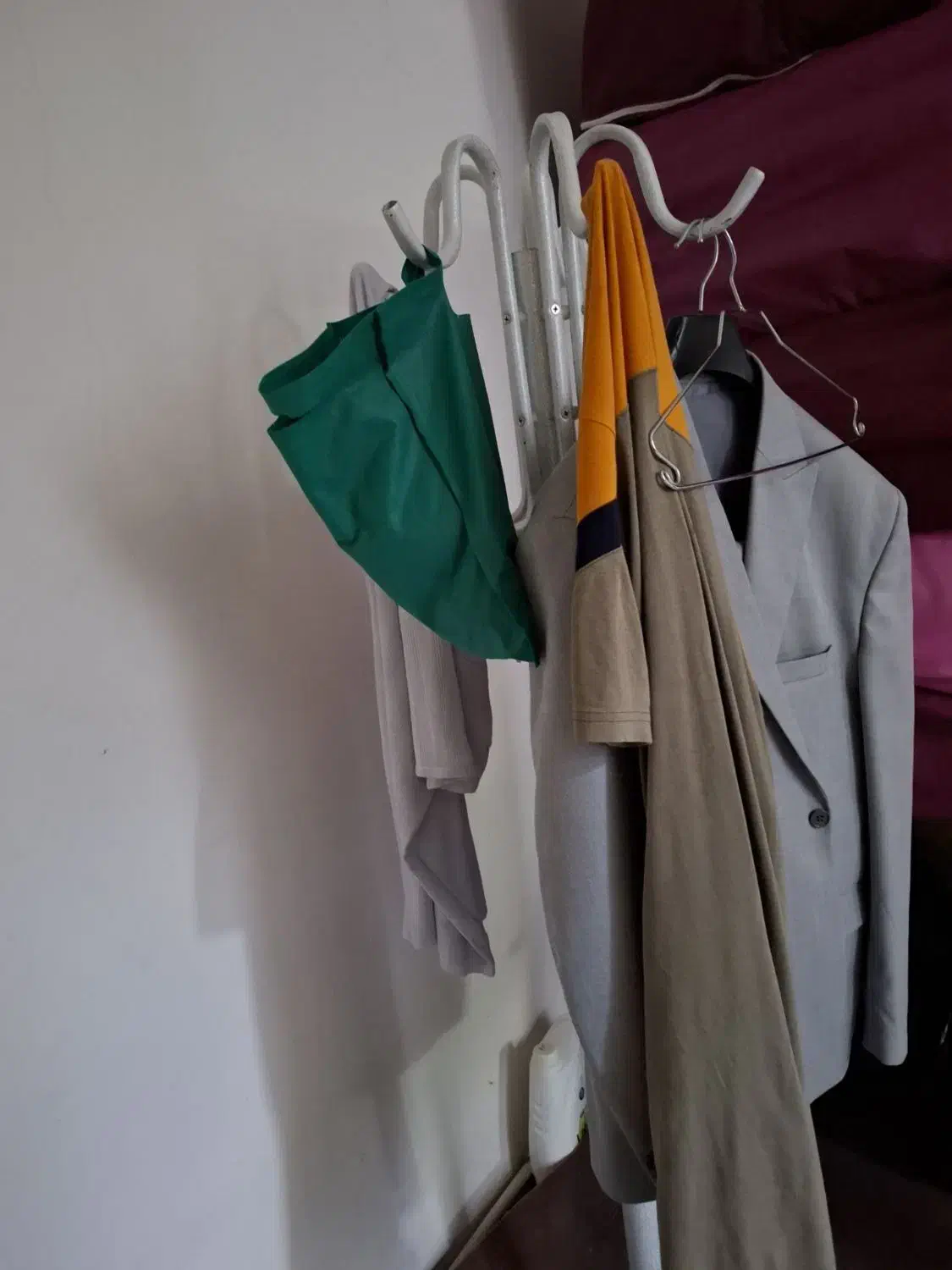 چوب لباس ایستاده|بندرخت و رختآویز|اردبیل, |دیوار