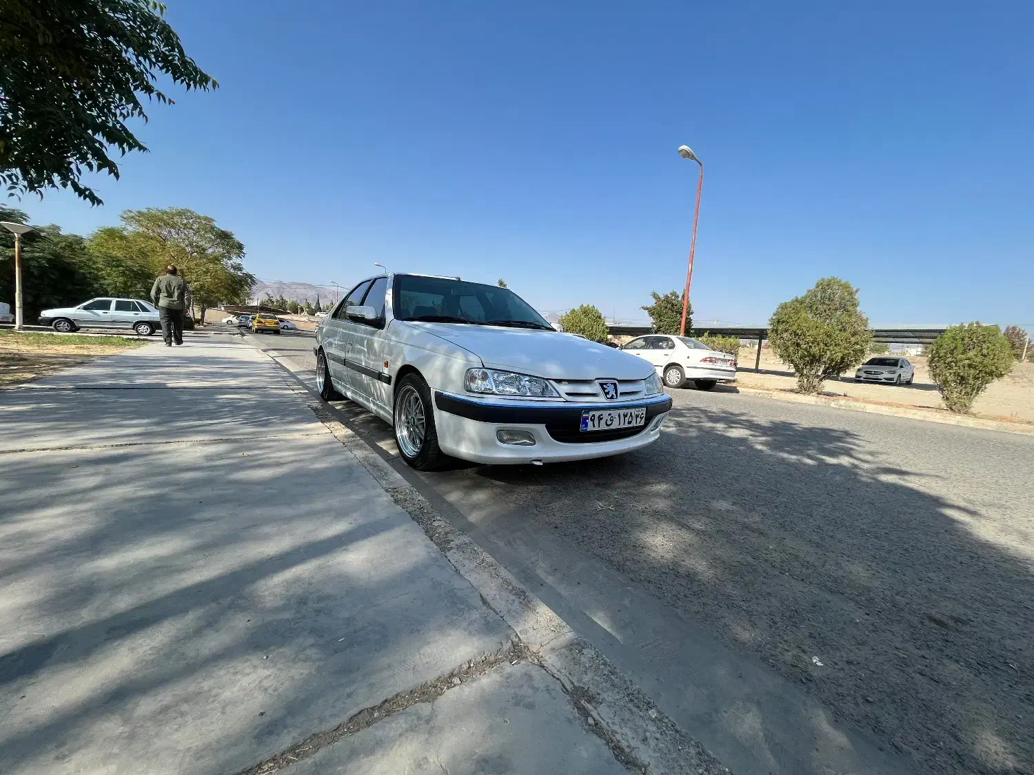 پژو پارس ۸۸  تمیز|خودرو سواری و وانت|مشهد, ترمینال|دیوار