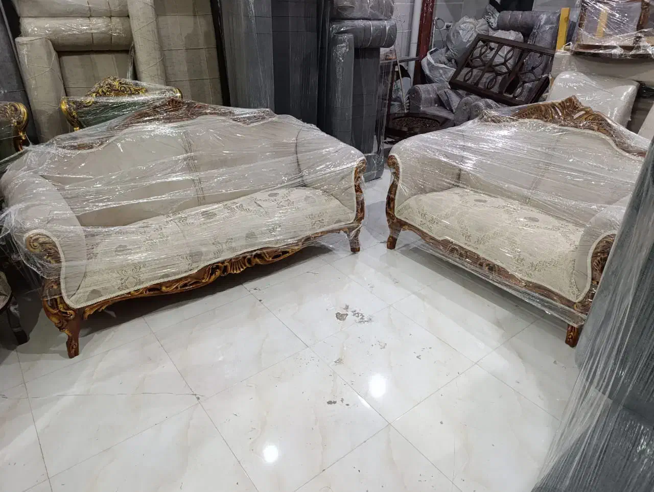 مبل سلطنتی|مبلمان خانگی و میز عسلی|خرمآباد, |دیوار