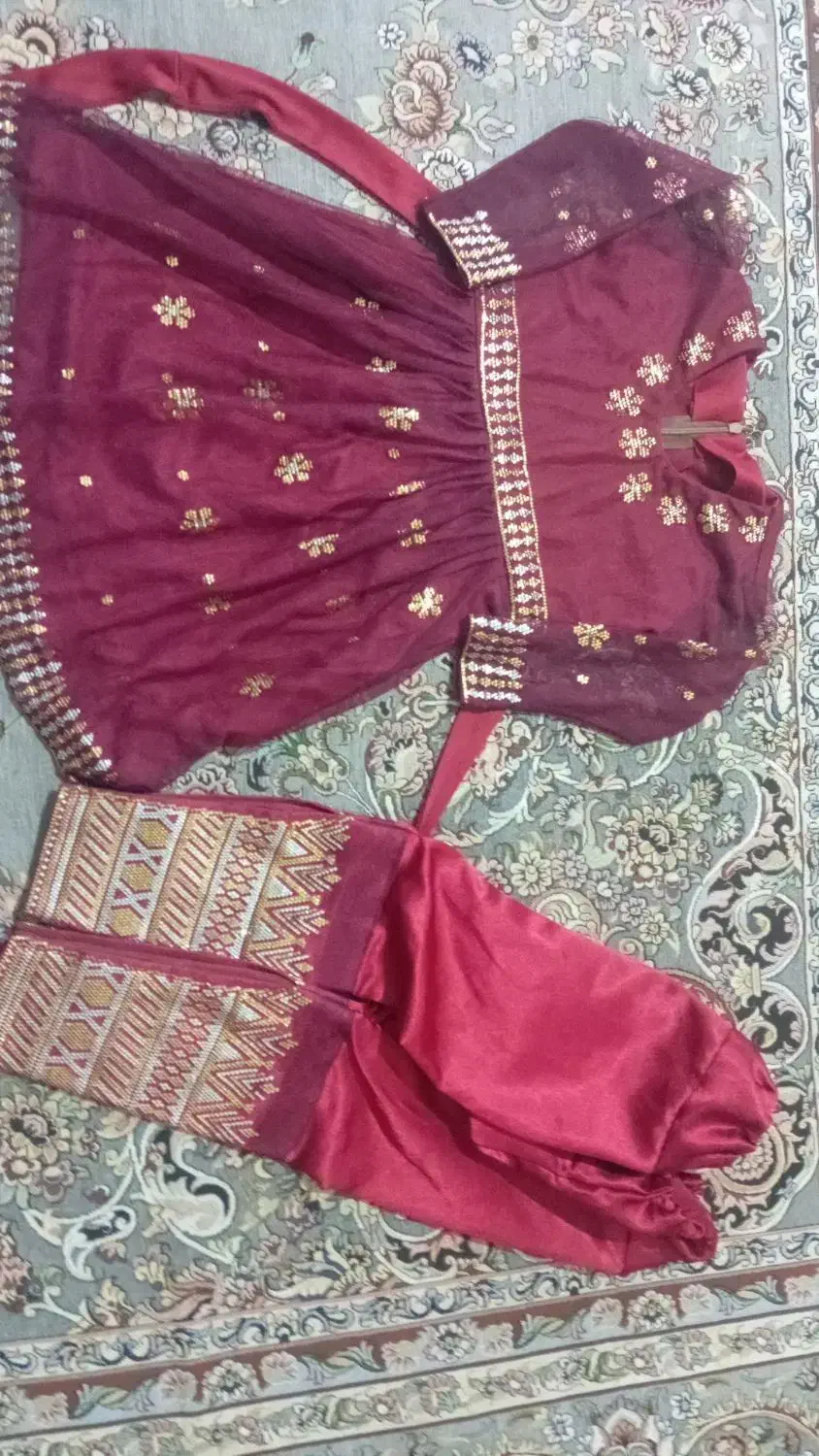 لباس بندری|لباس|رودان, |دیوار