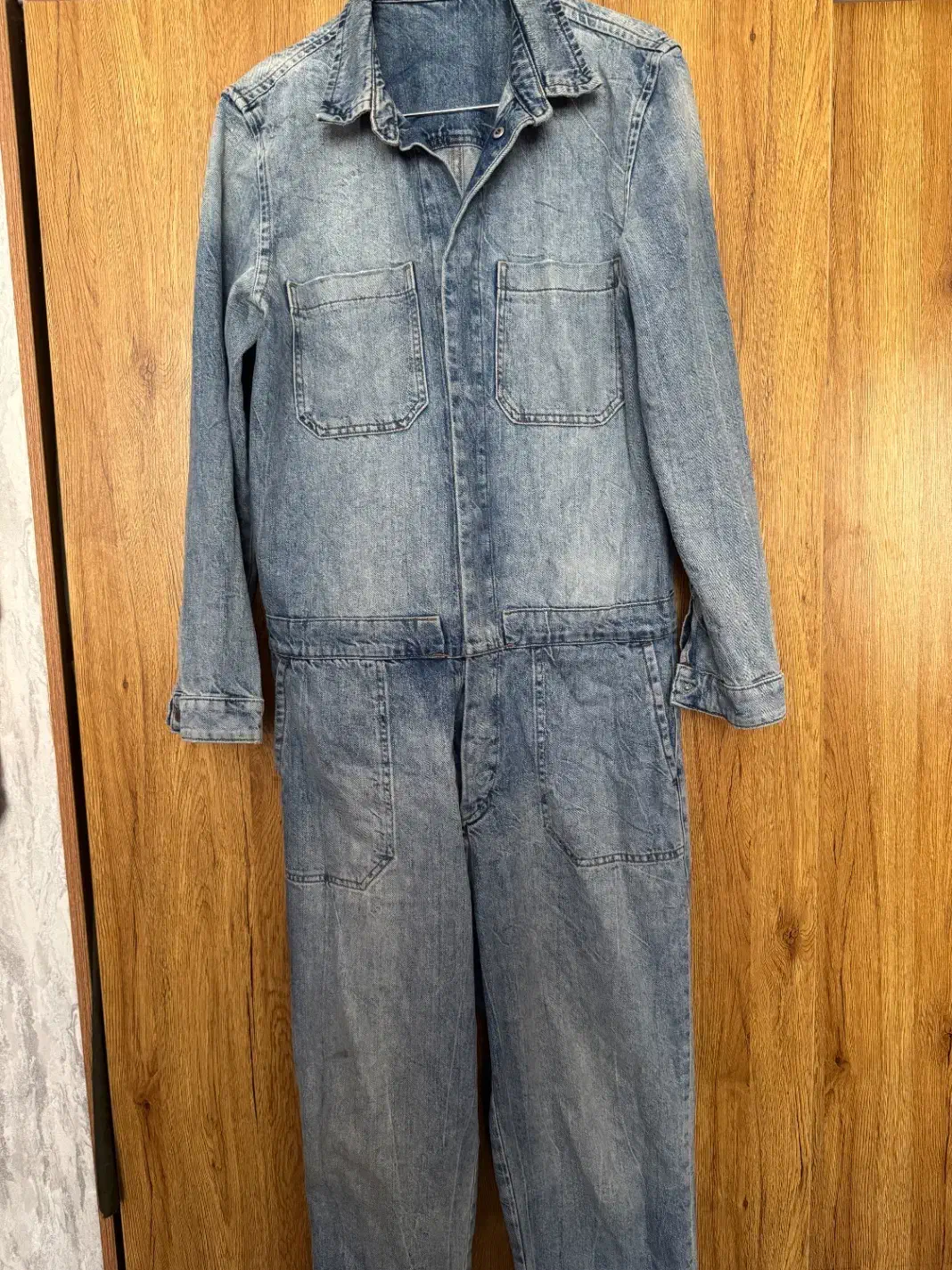 پافر وکاپشن و اورال لی پاییزه|لباس|کاشان, شاهد|دیوار