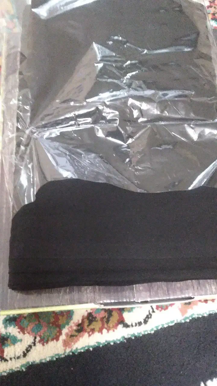 چادر مشکی|لباس|خرمآباد, |دیوار