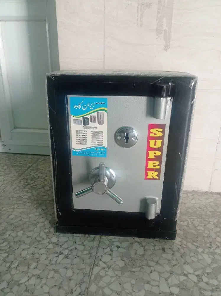 گاوصندوق|دفتر کار|اراک, |دیوار