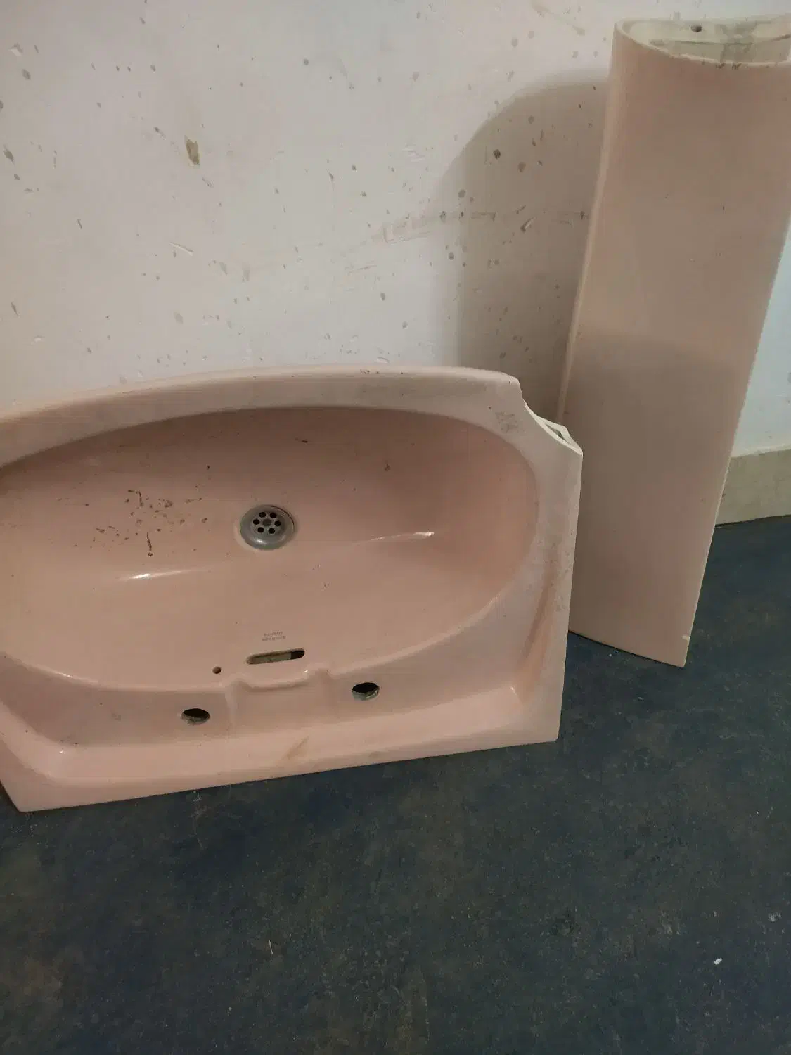 روشویی|لوازم سرویس بهداشتی|ساری, |دیوار