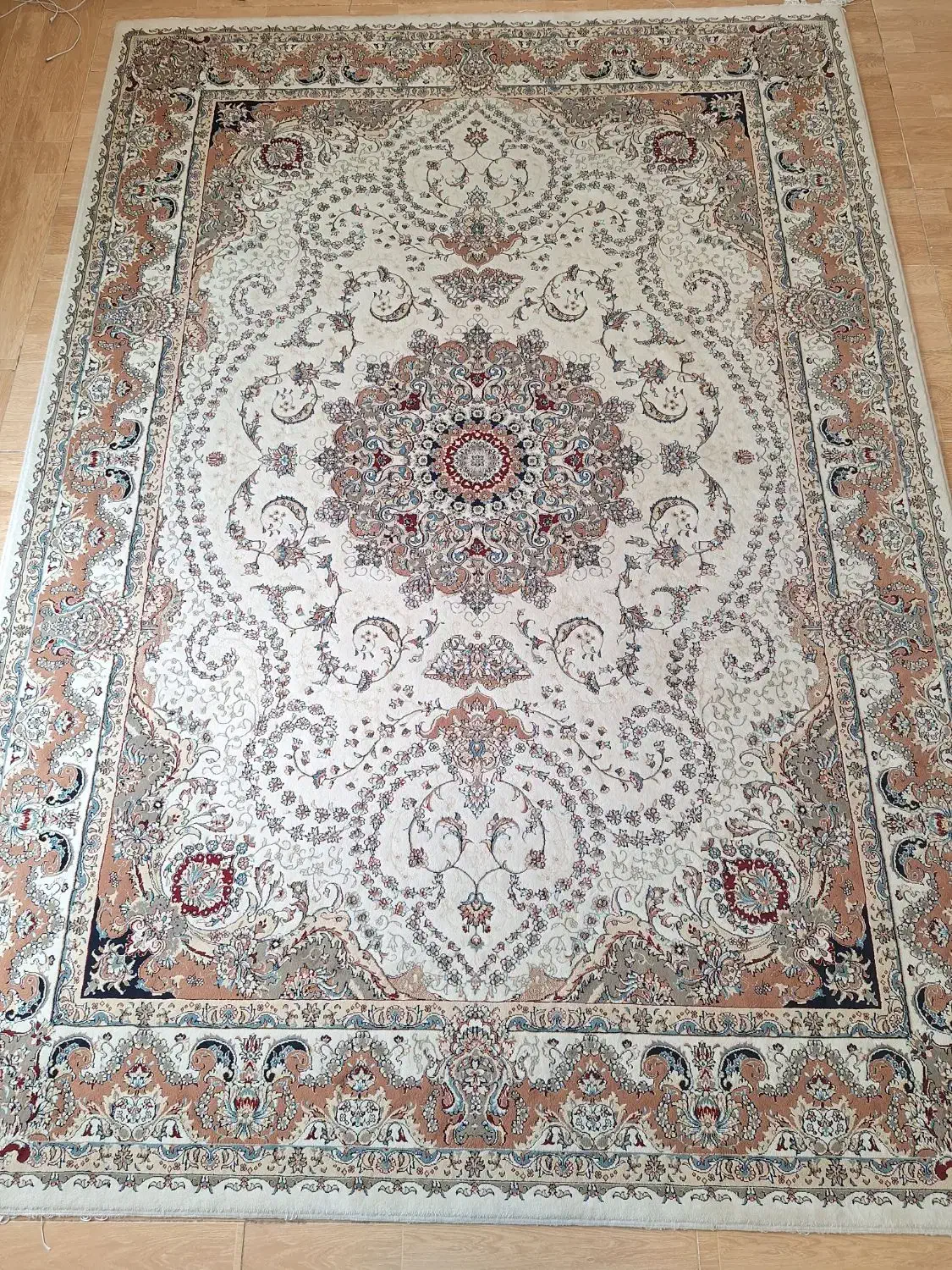 فرش ماشینی پاتریس مشهد|فرش|گنبد کاووس, |دیوار