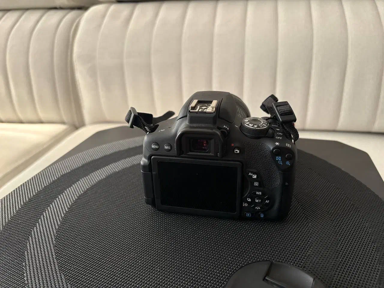 canon 750D دوربین|دوربین عکاسی و فیلم‌برداری|پردیس, فاز ۲|دیوار