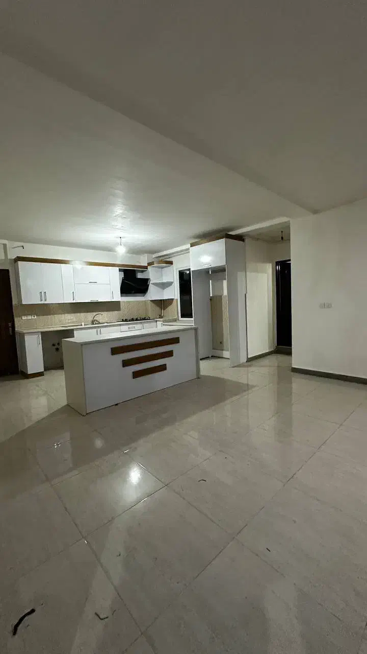 فروش آپارتمان۱۰۸مترکلید نخورده.خ افتخاری|فروش آپارتمان|فومن, |دیوار