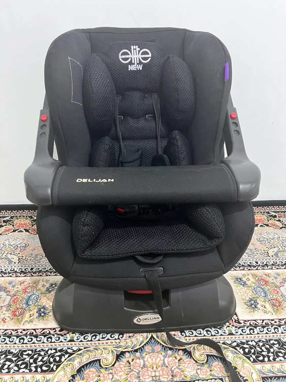 صندلی ماشین|تخت و صندلی بچه|ایلام, |دیوار