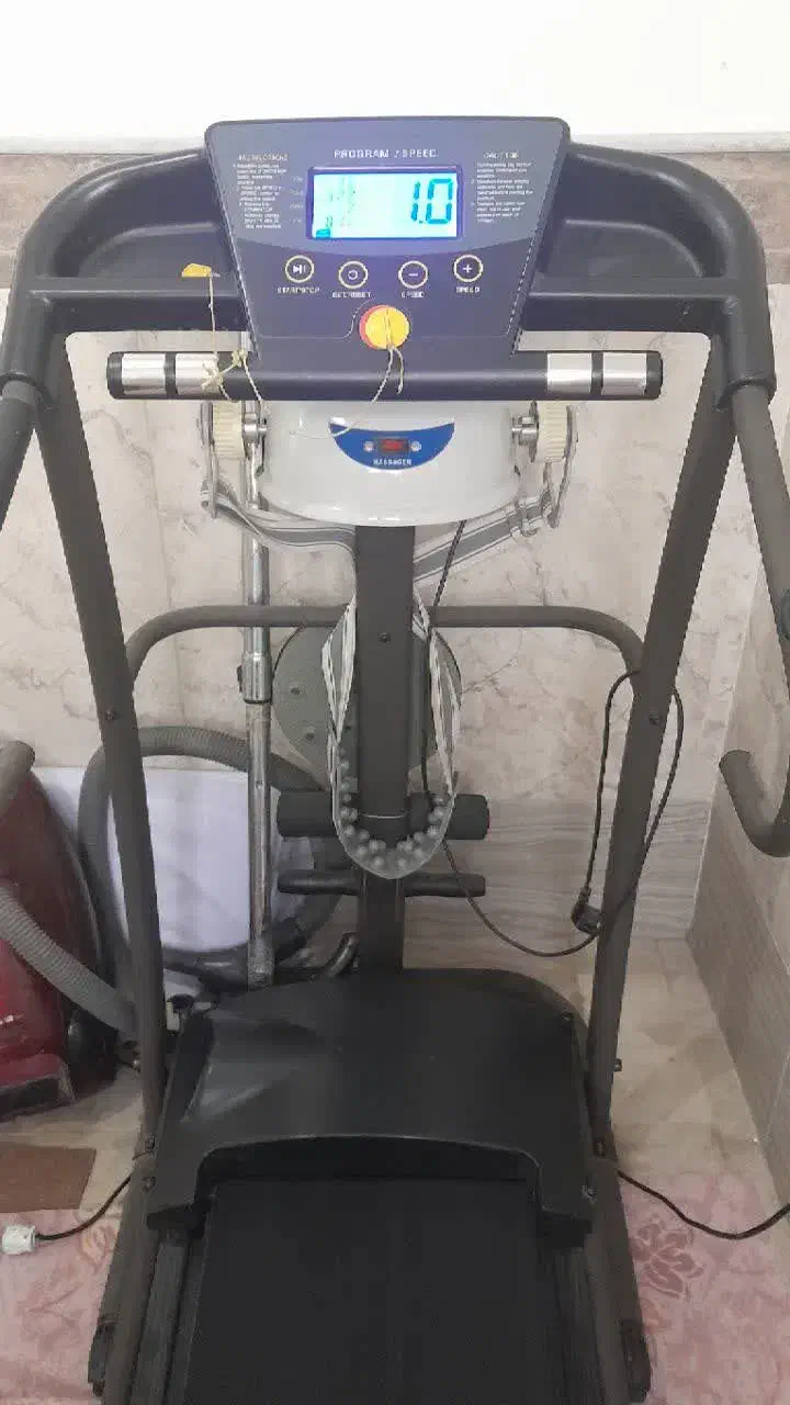 تردمیل ۴ کاره|تجهیزات ورزشی|قم, قلعه کامکار|دیوار