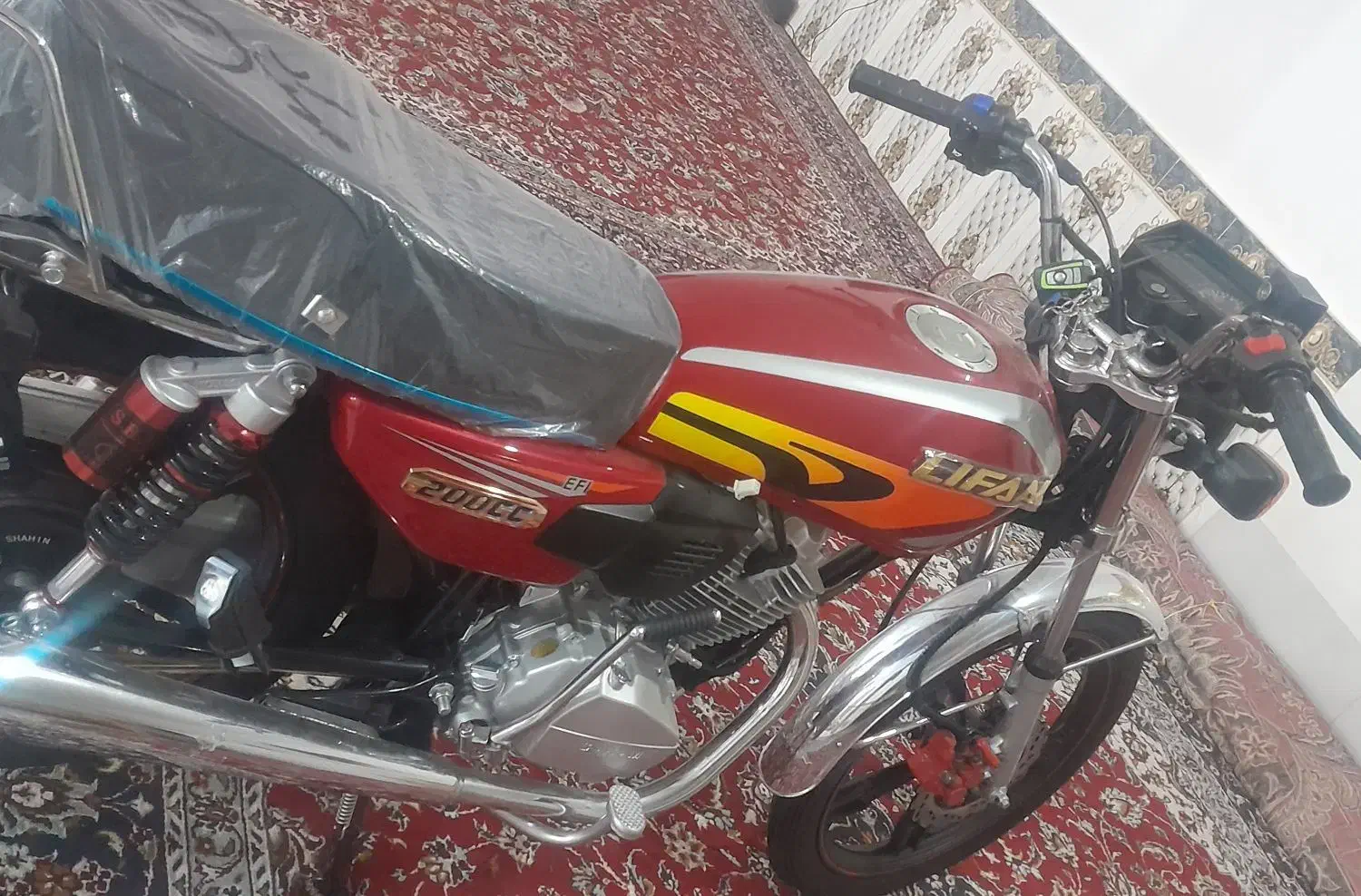 موتور لیفان صفر صفر ۱۴۰۳|موتورسیکلت|بروجرد, |دیوار