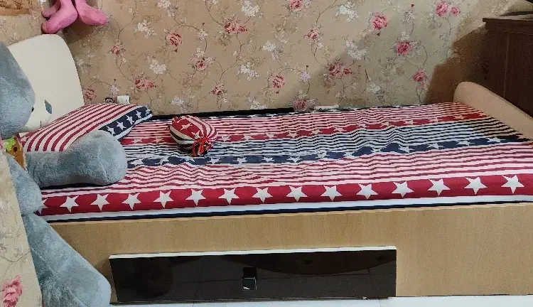 سرویس خواب کامل نوجوان|تخت و سرویس خواب|مشهد, هدایت|دیوار