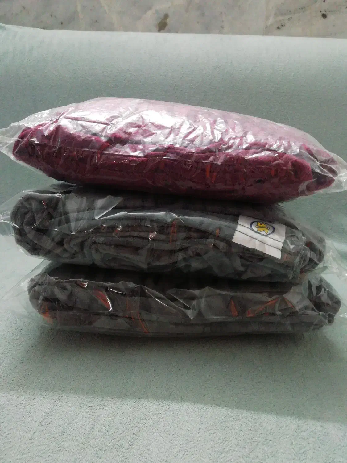 پتو مخمل مسافرتی مناسب برای رومبلی|رختخواب، بالش، پتو|بیرجند, |دیوار