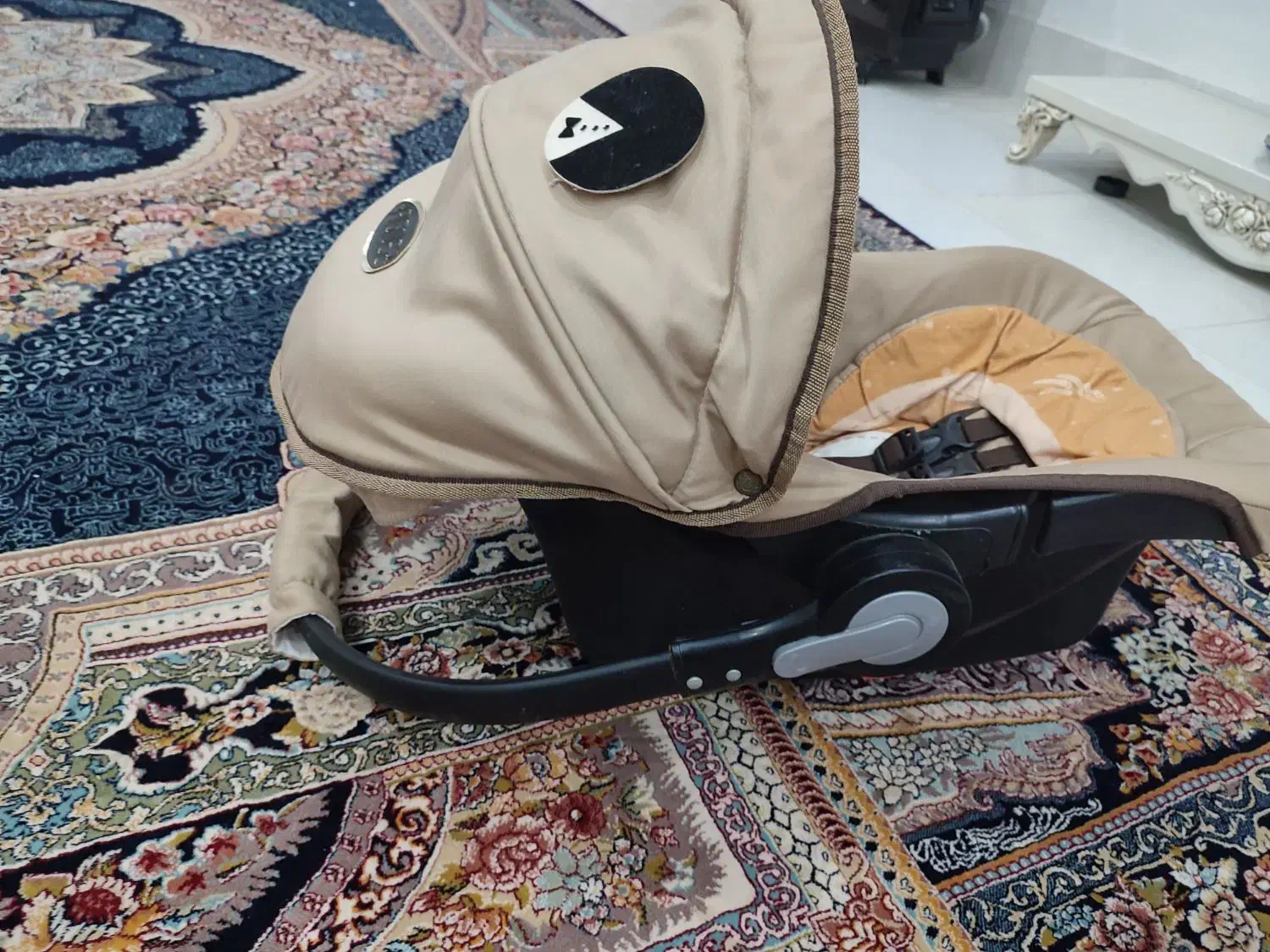 کریر سالم کرم رنگ|کالسکه و لوازم جانبی|سبزوار, توحیدشهر|دیوار