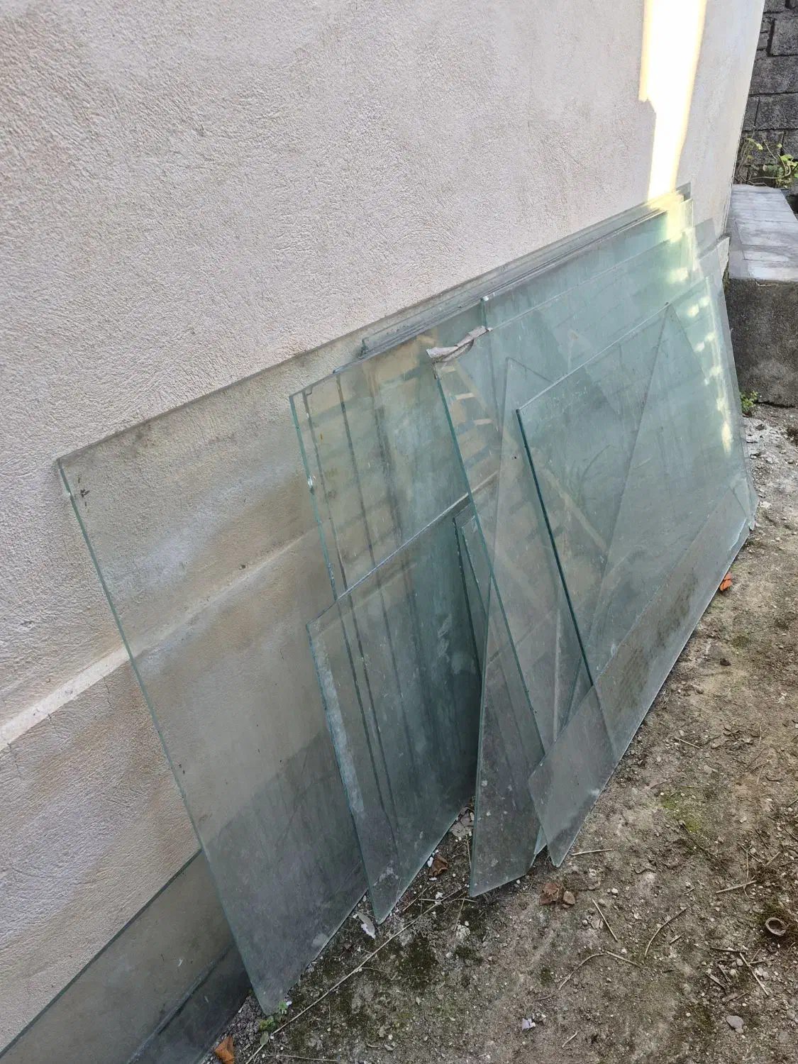 فروش شیشه در ابعاد مختلف و میل ها مختلف|مصالح و تجهیزات ساختمان|رامسر, |دیوار