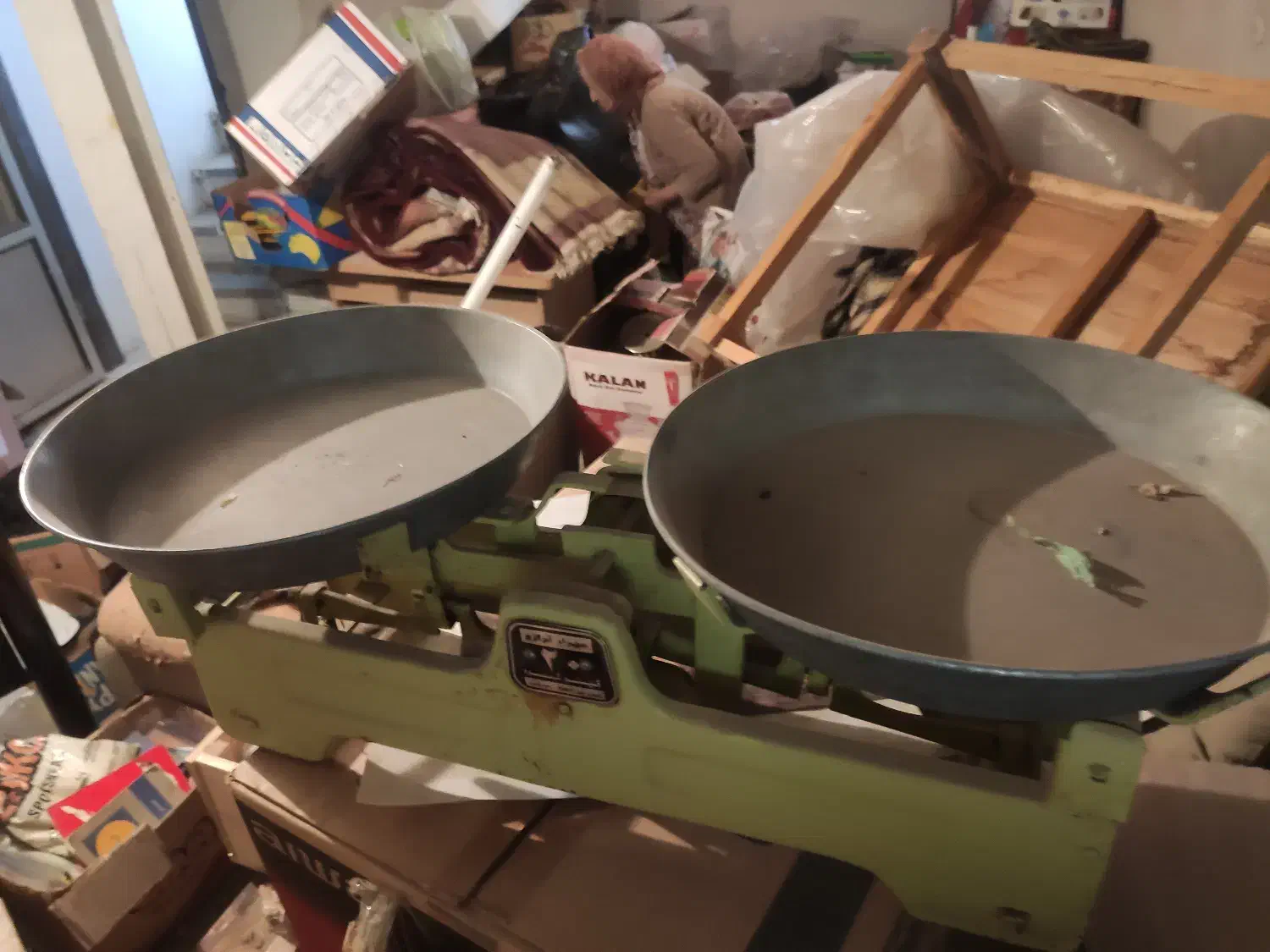 ترازوی دوکفه دقیق ،۲۰ کیلو مهیار ترازو|کلکسیون اشیاء عتیقه|سنندج, |دیوار