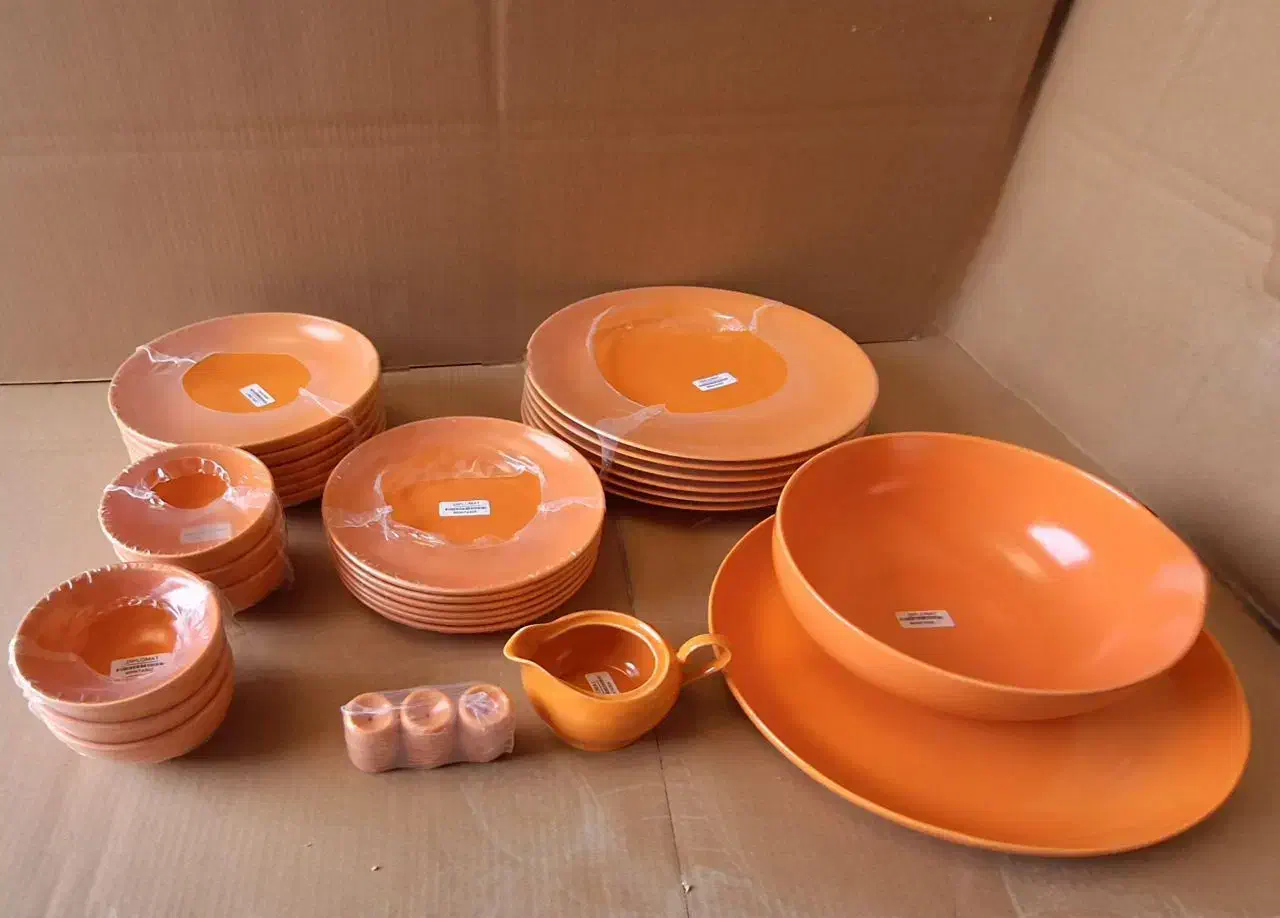 لوازم چینی کادویی|ظروف سرو و پذیرایی|گناباد, |دیوار