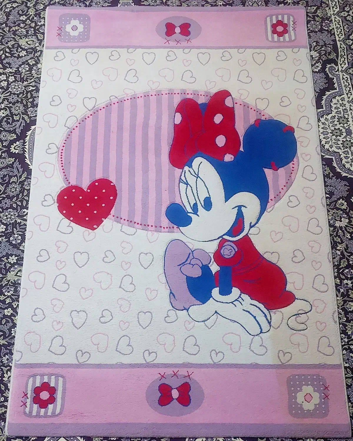 فروشی|فرش|اراک, |دیوار