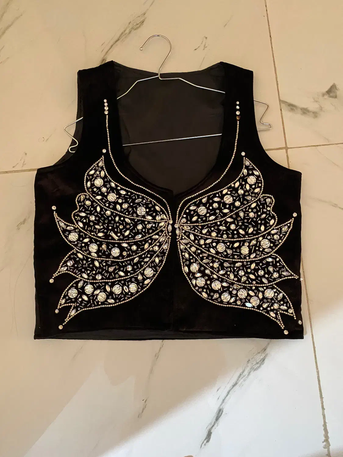 کت و جلیغه مجلسی|لباس|باغستان, |دیوار