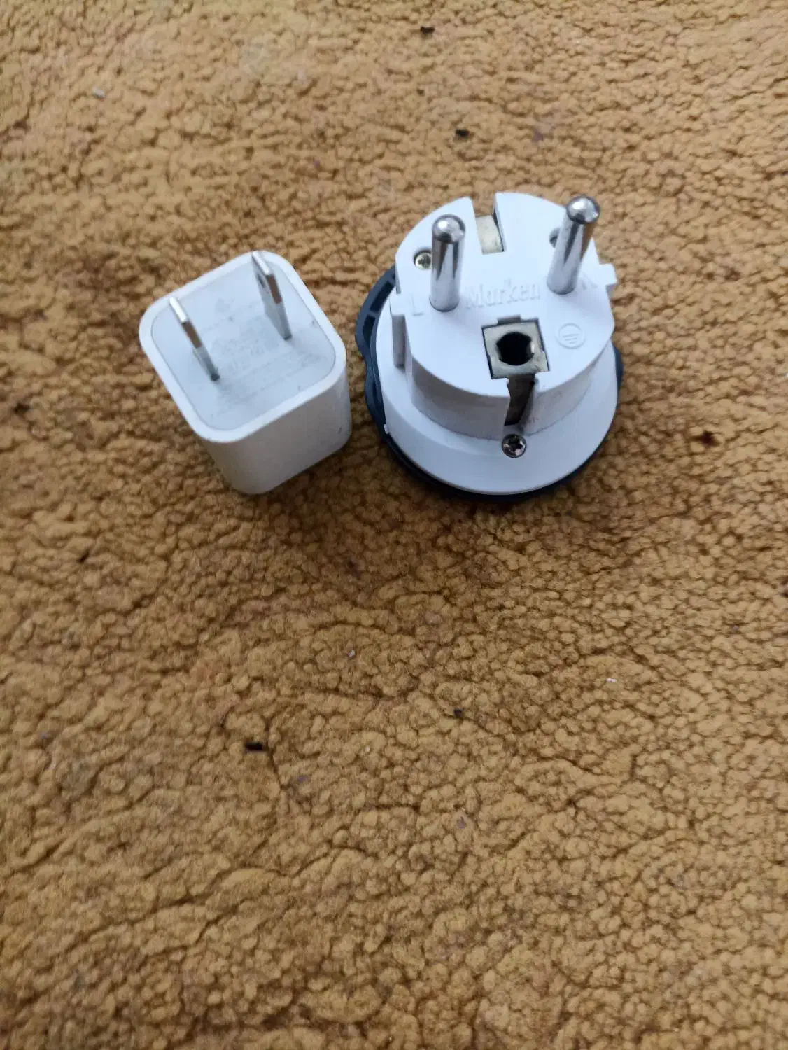 آداپتور کله شارژر و کابل آیفون اصل|لوازم جانبی موبایل و تبلت|زنجان, |دیوار