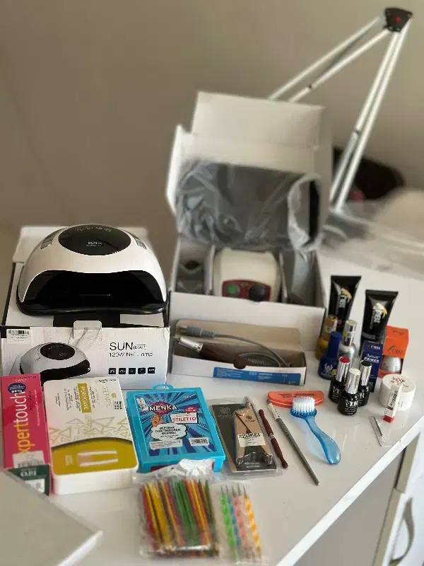 کاشت ناخن با بهترین متریال|خدمات آرایشگری و زیبایی|تربتحیدریه, کاشانی|دیوار