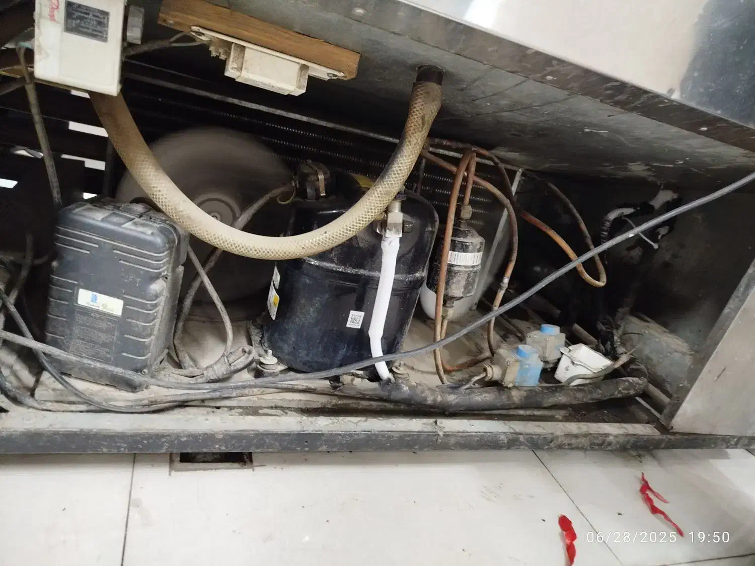 تعمیر فوری یخچال، کولر و لباسشویی در محل با ضمانت|خدمات پیشه و مهارت|رشت, سعدی (تختی)|دیوار