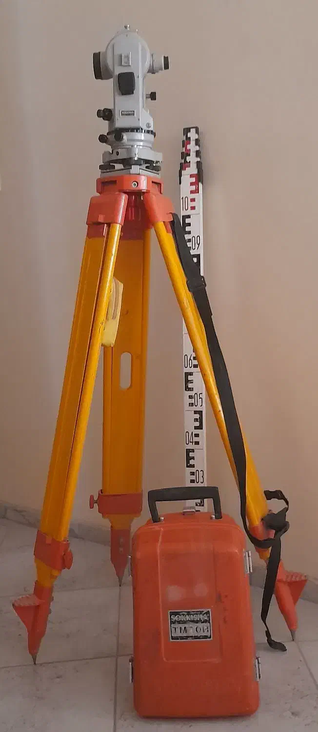 دوربین تئودولیت ژاپنی سوکیشا با ملحقات|ابزارآلات|ماهان, |دیوار