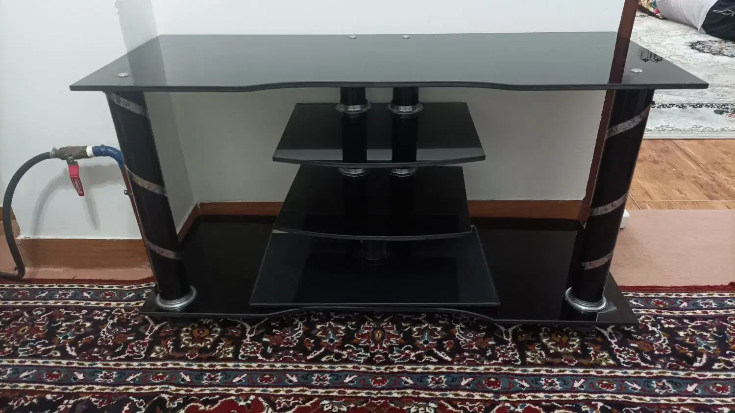 فروش میز نهار خوری|فرش|لاهیجان, بازکیاگوراب|دیوار