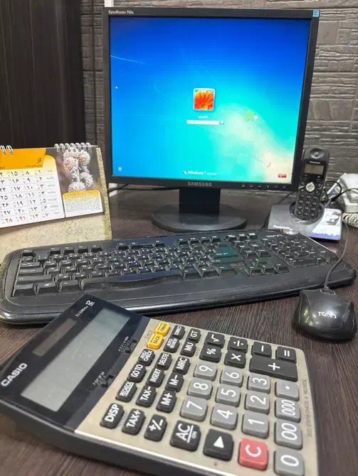 منشی و کارگر ساده و کارگر ماهر قالبسازی|استخدام صنعتی، فنی، مهندسی|تهران, خاک سفید|دیوار