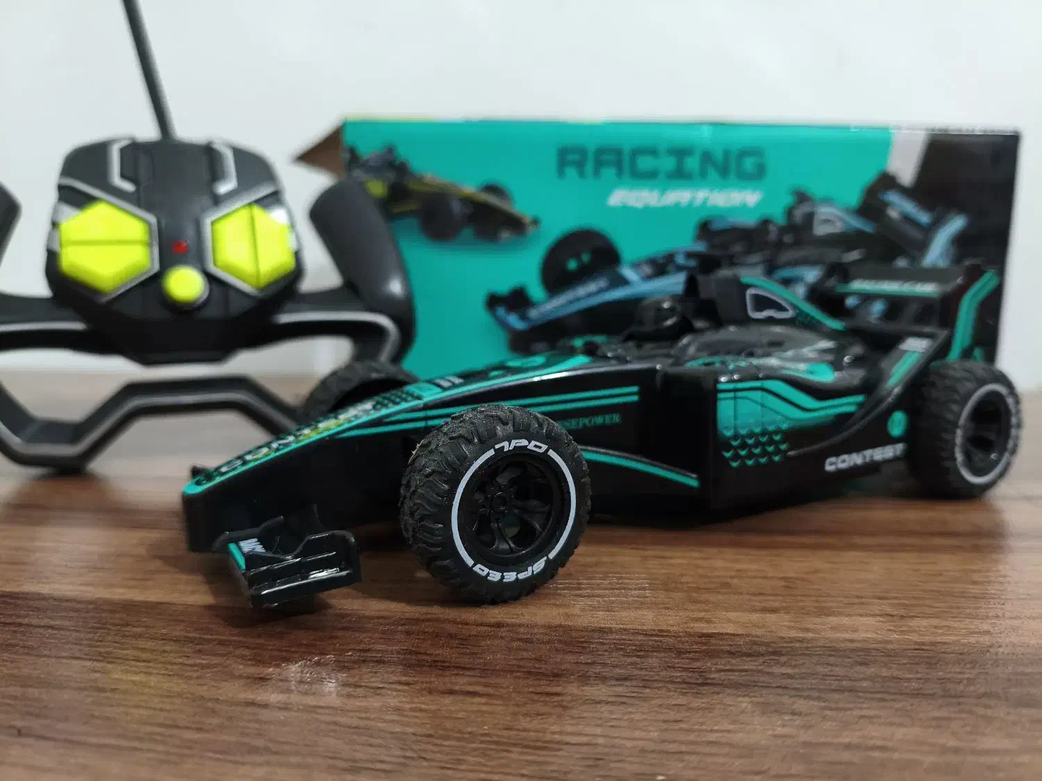 ماشین کنترلی از ۲۹۸ تا۱ میلیون ارسال به کل ایران|کلکسیون و سرگرمی|سراوان, |دیوار