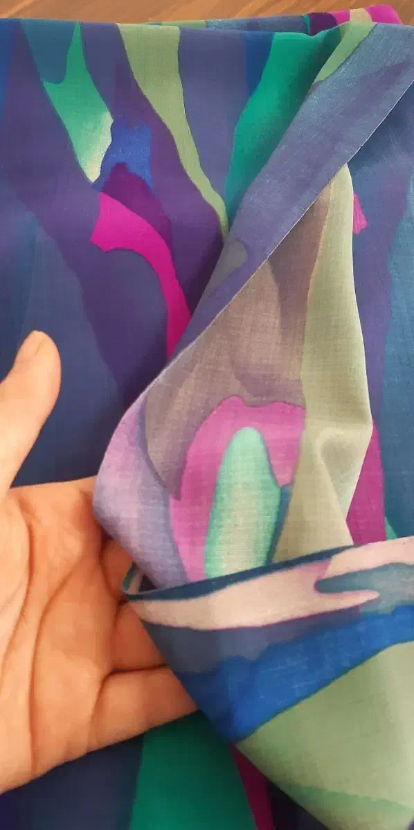 دو مدل پارچه|لباس|اهر, |دیوار