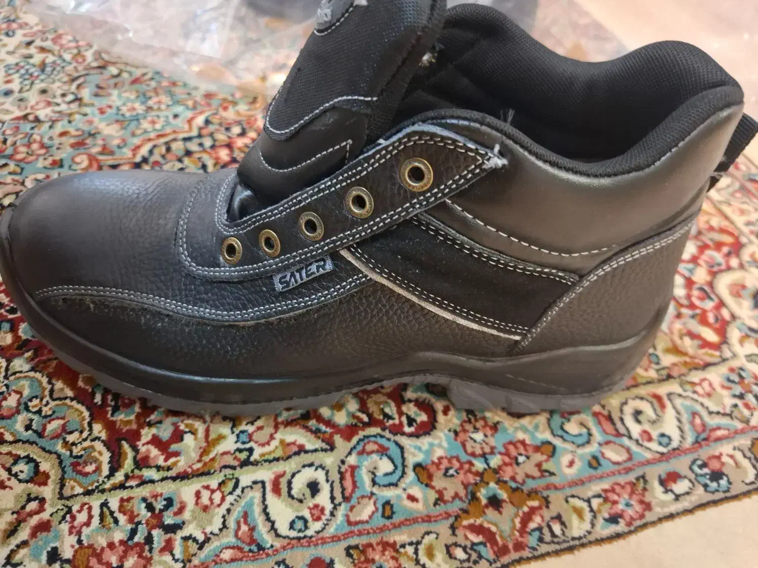 نیم بوت ساتر|کیف، کفش، کمربند|کرمان, |دیوار