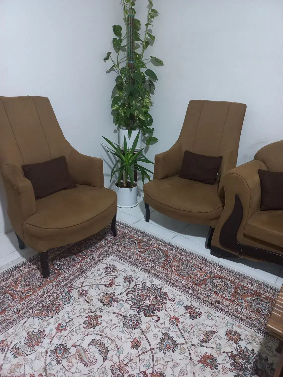 مبل راحتی ۷ نفره|مبلمان خانگی و میز عسلی|ماهدشت, |دیوار