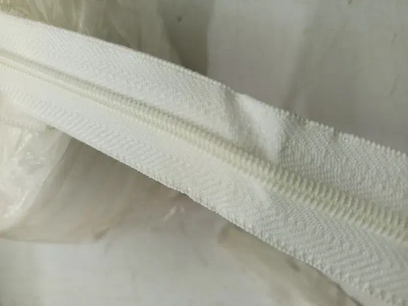 زیپ سفید|لوازم خیاطی و بافتنی|قرچک, داوود آباد|دیوار