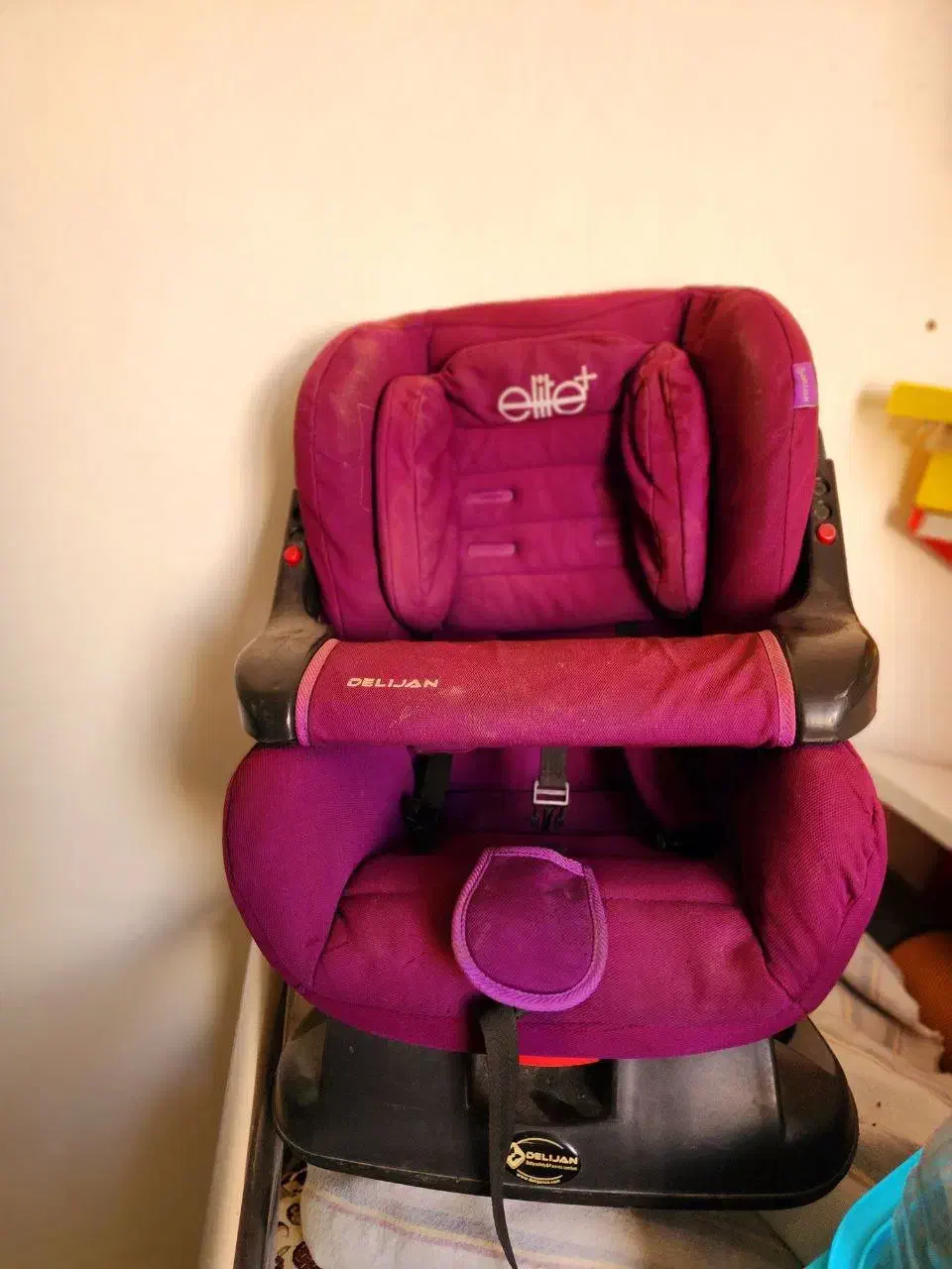 صندلی ماشین کودک|تخت و صندلی بچه|کامیاران, |دیوار