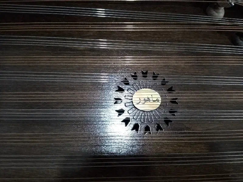 سنتور ماهور|سازهای سنتی|کرمان, |دیوار