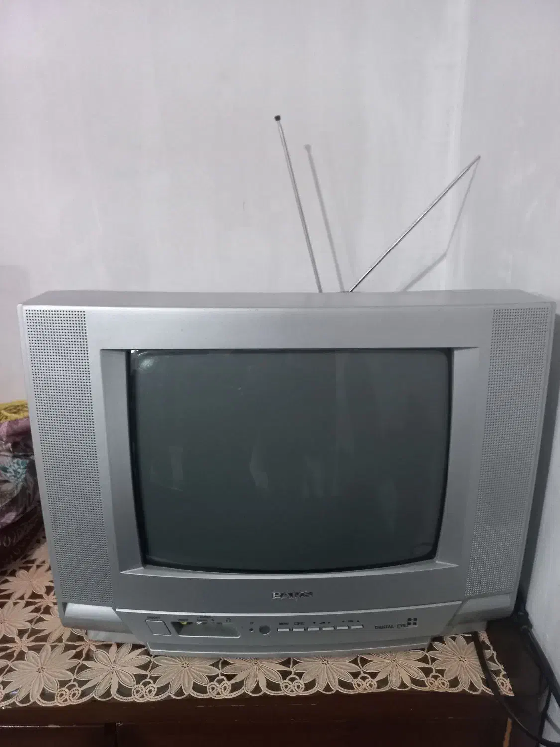 تلوزیون رنگی پارس ۱۴ اینچ|تلویزیون و پروژکتور|رشت, گیل|دیوار