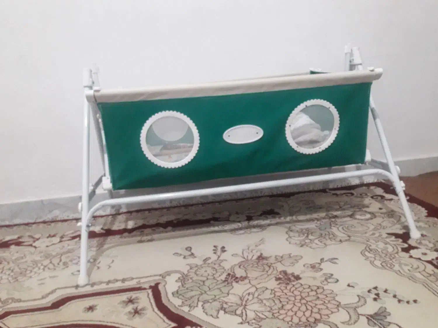 گهواره|تخت و صندلی بچه|کرمانشاه, |دیوار