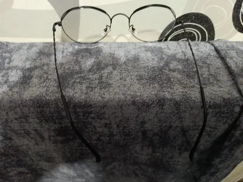 عینک تبی|زیورآلات و اکسسوری|قم, باغ کرباسی|دیوار