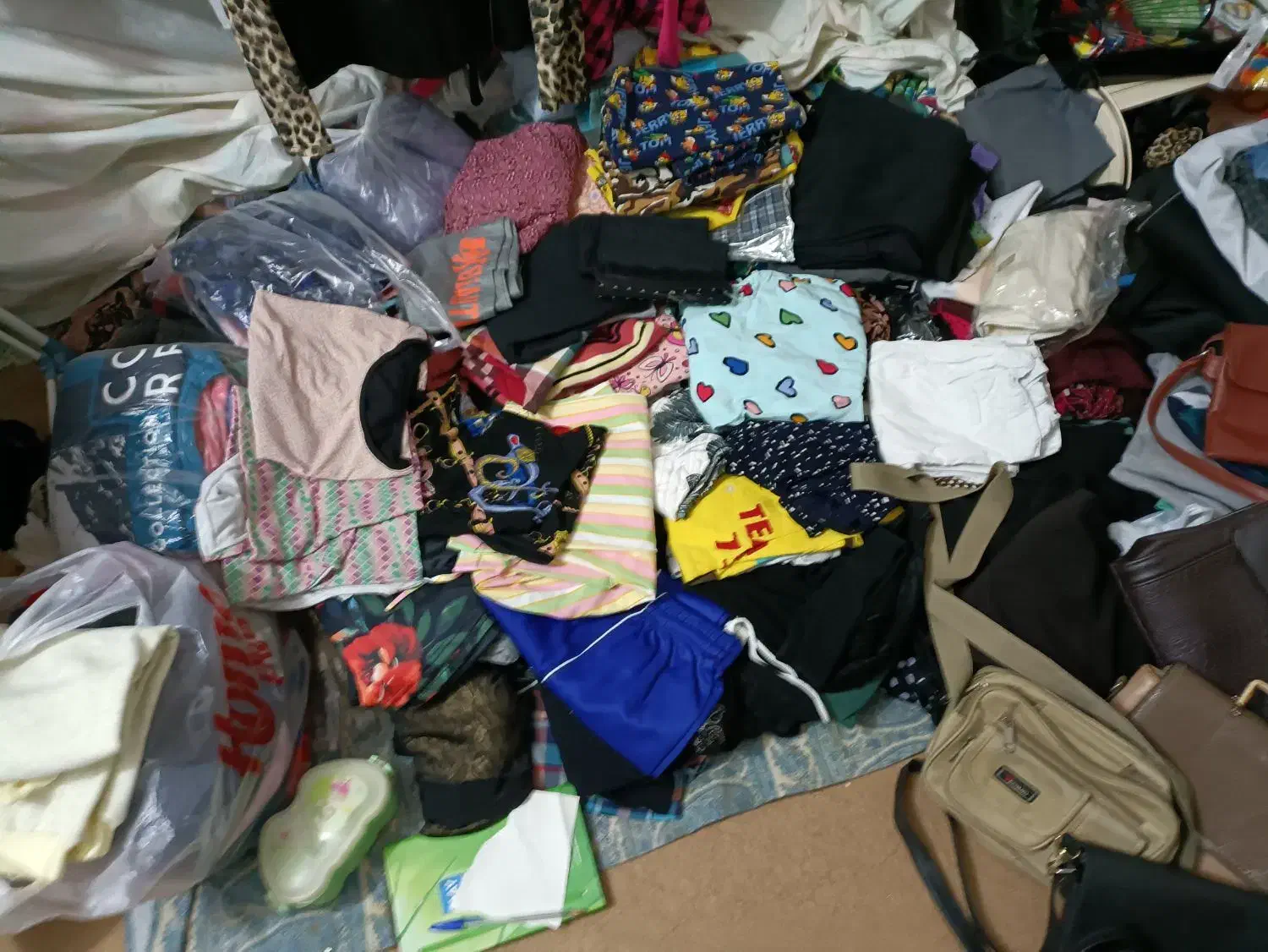 انواع کیف وکفش|کیف، کفش، کمربند|دزفول, |دیوار