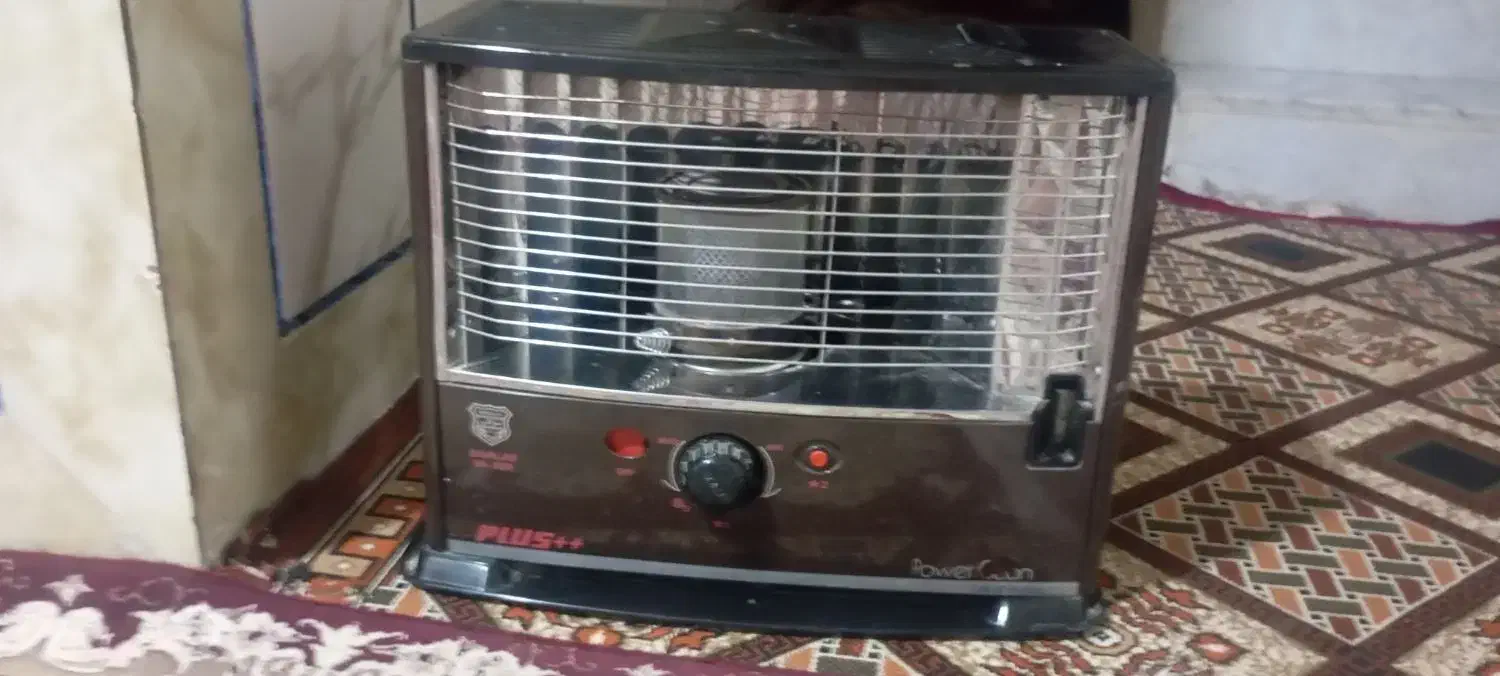 سه عدد بخاری برقی و نفتی|بخاری، هیتر، شومینه|خاش, |دیوار