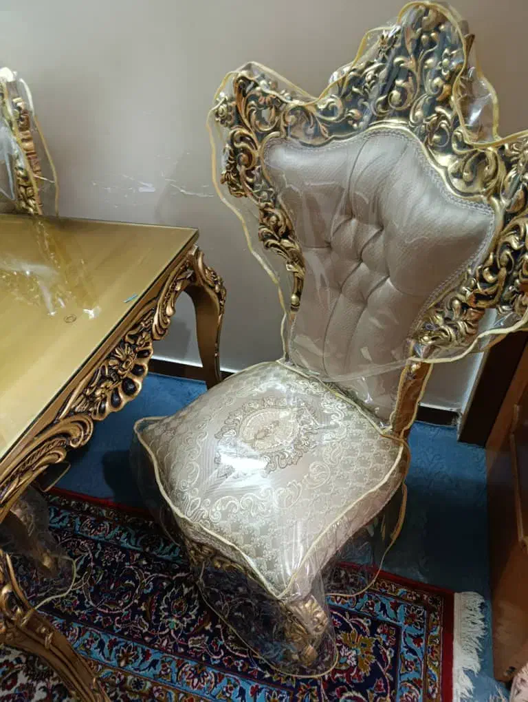 میز ناهار خوری ۶ نفره سلطنتی سفارشی|میز و صندلی غذاخوری|اهواز, سپیدار|دیوار