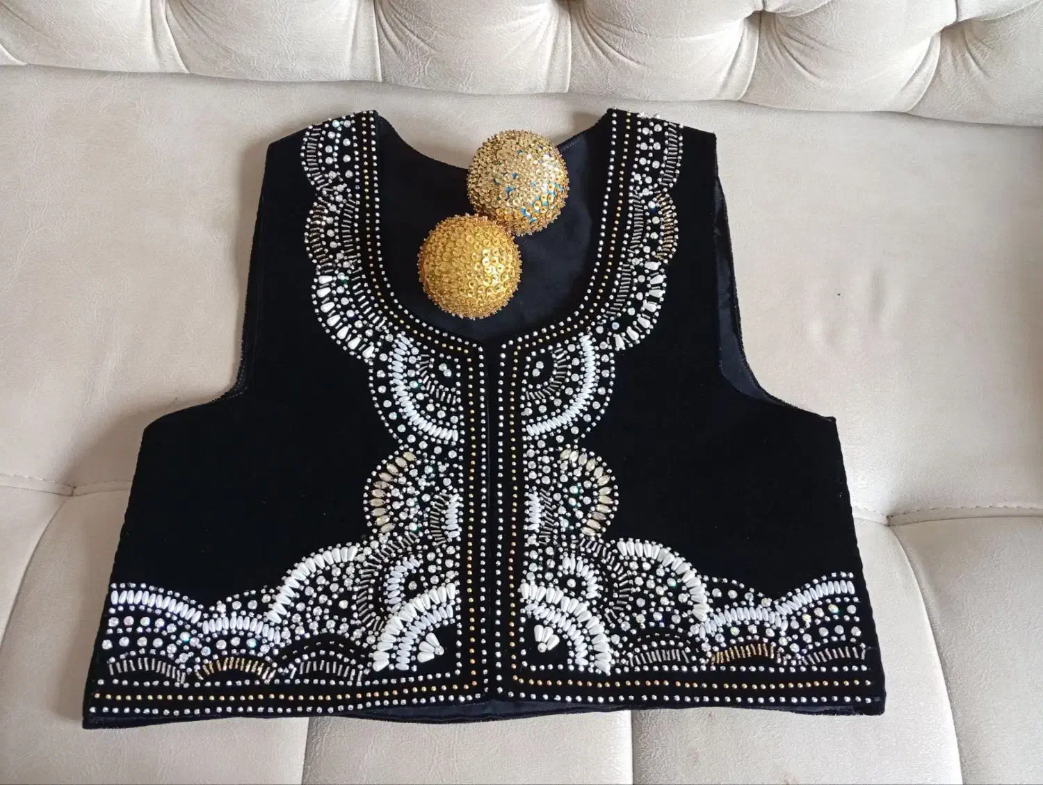 ژیله جواهردوزی|لباس|لواسان, |دیوار