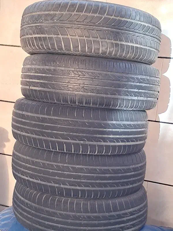 لاستیک کوئیک|قطعات یدکی و لوازم جانبی|بندر امام خمینی, |دیوار